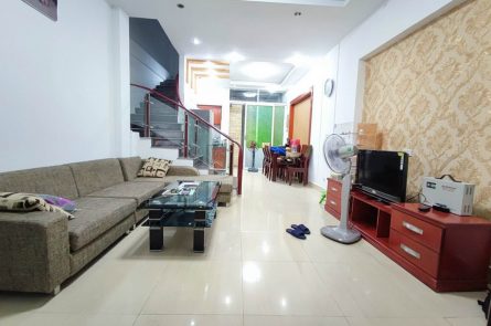 BÁN NHÀ 4 TẦNG ĐỘC LẬP NGAY NGÃ 3 PHẠM MINH ĐỨC